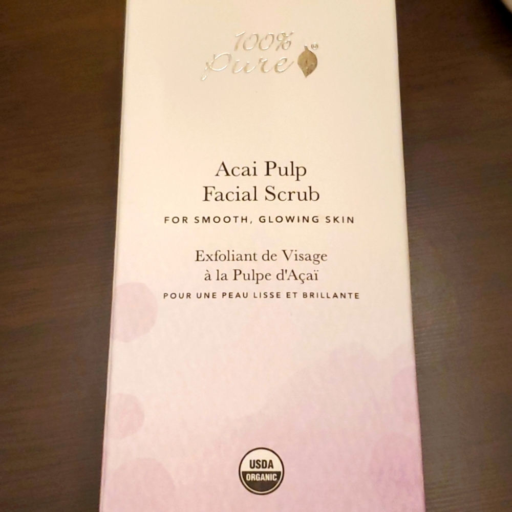 Acai pulp facial scrub 100% Pure